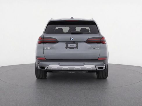 Certified 2026 BMW X5 xDrive40i AWD/4WD image 32