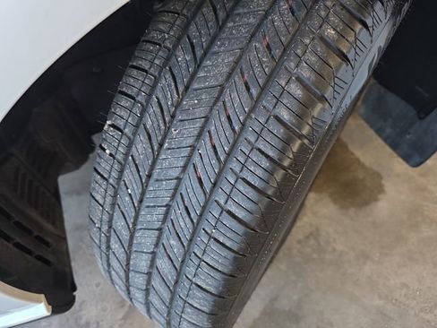 Certified 2025 Lexus RX 350 AWD w/ Convenience Package image 30