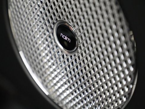 New 2025 Bentley Bentayga image 35