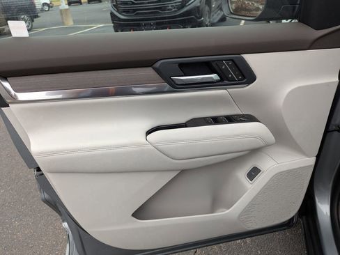 New 2026 GMC Terrain Denali image 11