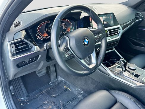Used 2022 BMW 330i Sedan w/ Convenience Package RWD image 9
