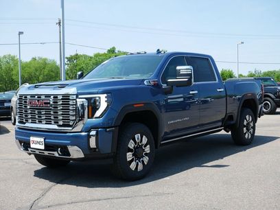 New 2026 GMC Sierra 3500 Denali w/ Denali Reserve Package