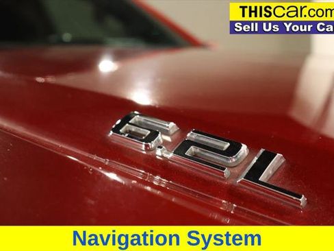 Used 2021 Chevrolet Silverado 1500 High Country w/ Technology Package AWD/4WD image 13