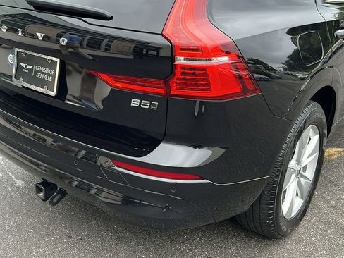 Used 2022 Volvo XC60 B5 Momentum w/ Climate Package image 16