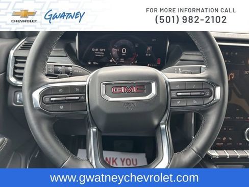 Used 2025 GMC Acadia Elevation image 16