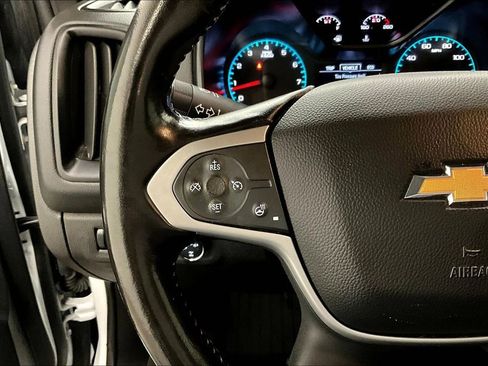 Used 2022 Chevrolet Colorado LT w/ Trail Boss Package AWD/4WD image 12