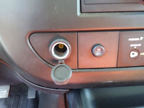 Used 2022 Chevrolet Express 2500 w/ Driver Convenience Package image 23