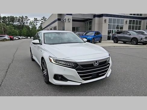 Used 2022 Honda Accord Touring image 18