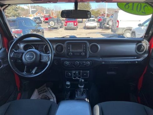 Certified 2018 Jeep Wrangler Unlimited Sport S image 14