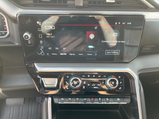Used 2022 GMC Sierra 1500 Denali AWD/4WD image 17