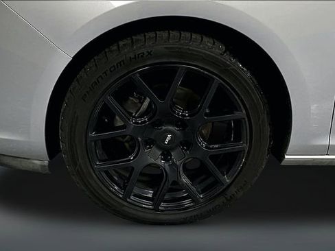 Used 2012 Buick Verano Leather FWD image 25