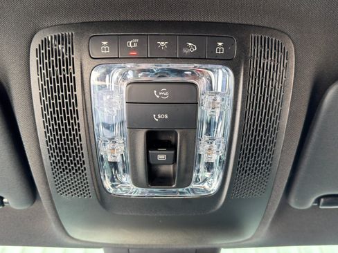 Used 2022 Mercedes-Benz A 220 w/ AMG Line image 33