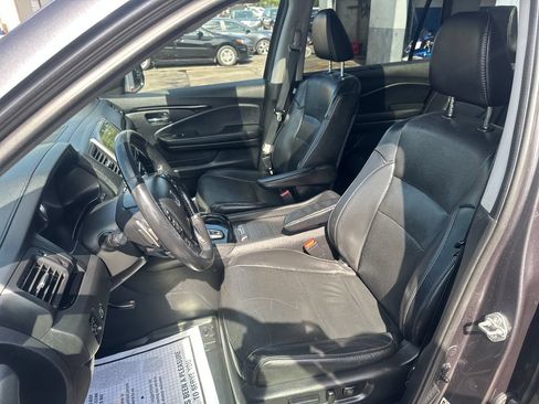 Used 2017 Honda Pilot Elite image 15