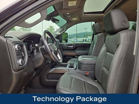 Used 2021 GMC Sierra 2500 Denali w/ Denali Ultimate Package AWD/4WD image 2