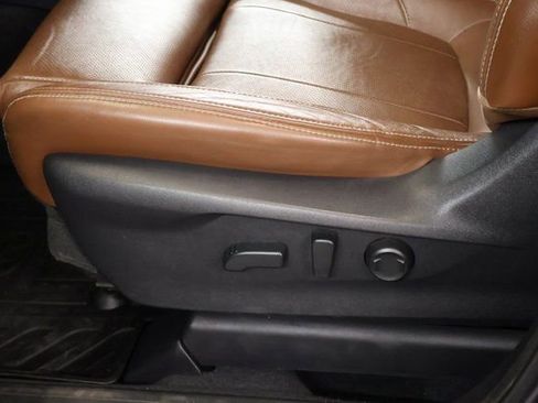 Used 2020 Subaru Ascent Touring image 15