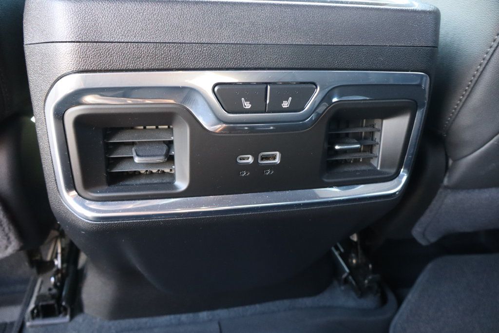 Used 2025 Chevrolet Silverado 3500 High Country w/ Technology Package AWD/4WD image 24