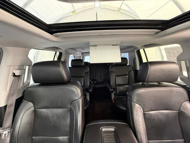 Used 2016 GMC Yukon XL SLT w/ Open Road Package AWD/4WD image 37