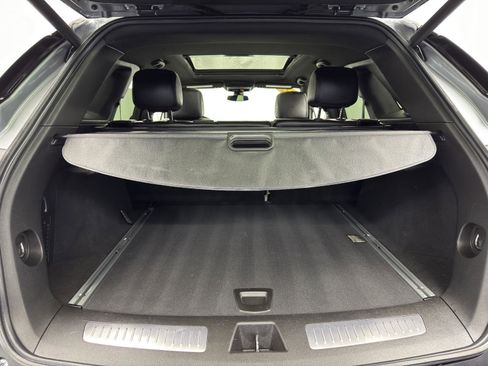 Used 2022 Cadillac XT5 Premium Luxury image 35