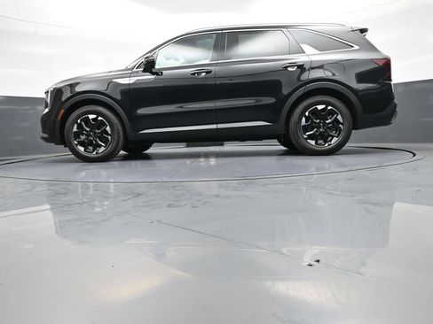 New 2026 Kia Sorento S w/ S Panoramic Sunroof Package FWD image 34