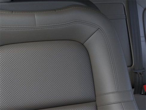 New 2025 Lincoln Corsair Grand Touring w/ Jet Appearance Package AWD/4WD image 16