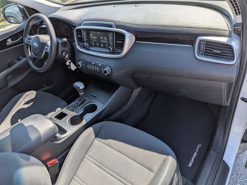 Used 2020 Kia Sorento L FWD image 36