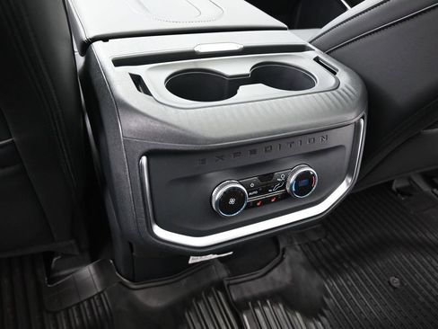 New 2026 Ford Expedition Max Platinum w/ Stealth Performance Package image 22