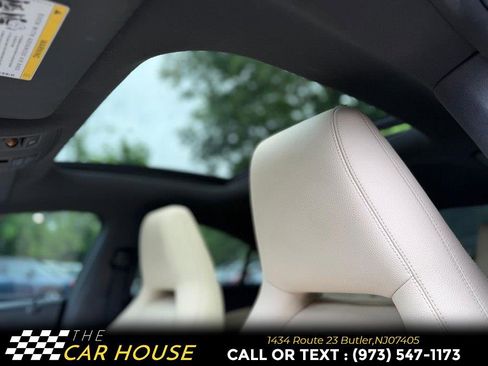 Used 2019 Mercedes-Benz CLA 250 4MATIC image 15