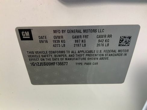 Used 2017 Chevrolet Malibu Hybrid w/ Leather Package FWD image 38