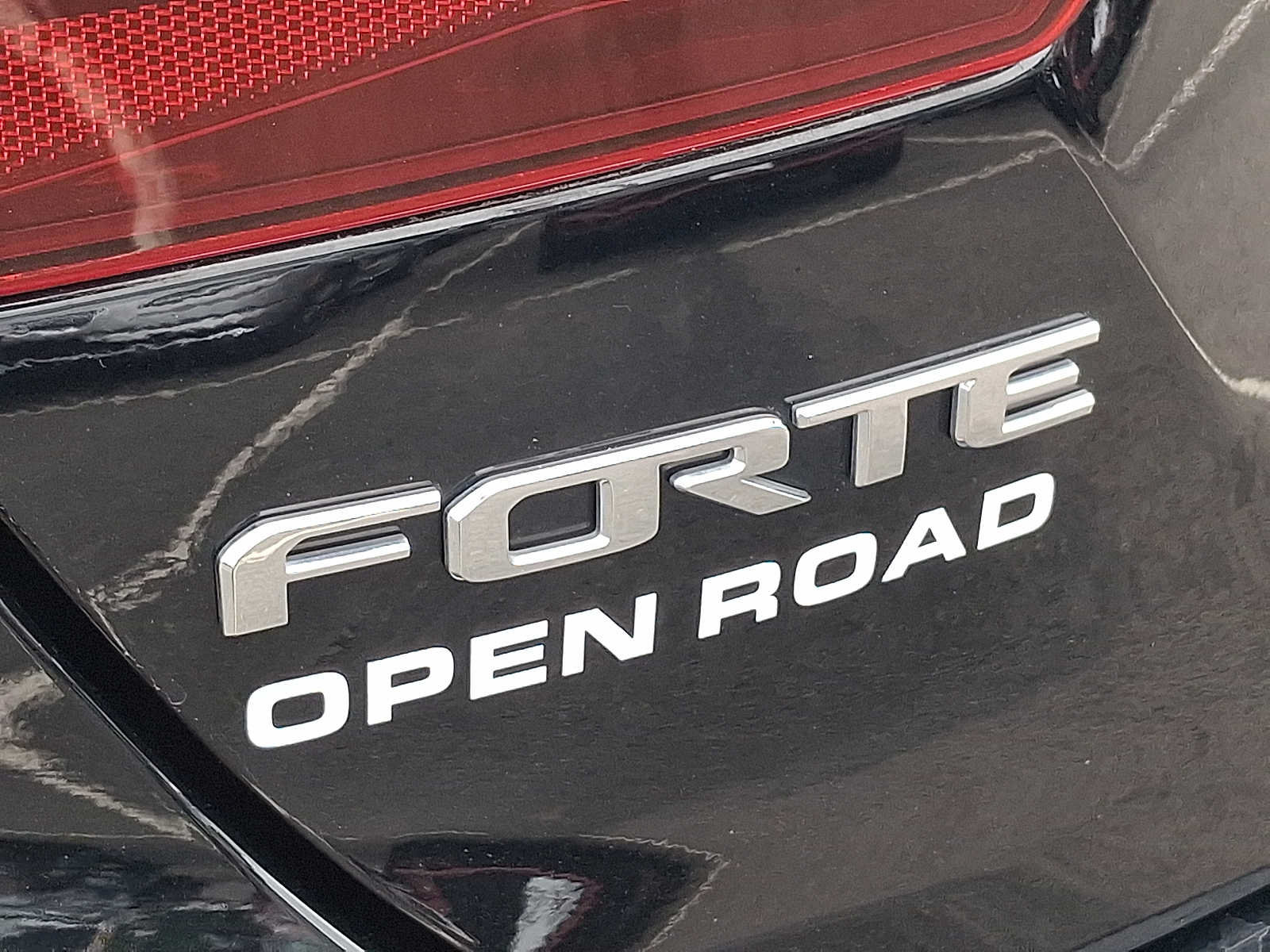Used 2020 Kia Forte LXS FWD image 30