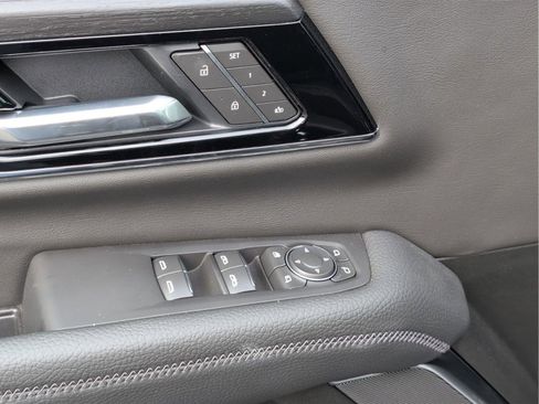 New 2026 GMC Yukon Denali w/ Sun & Power Step Package AWD/4WD image 29