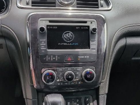 Used 2016 Buick Enclave Leather FWD image 11