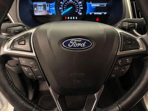 Used 2022 Ford Edge SEL w/ Convenience Package AWD/4WD image 13