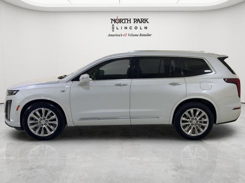 Used 2020 Cadillac XT6 Premium Luxury w/ Platinum Package AWD/4WD image 2