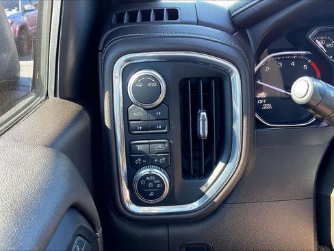 Used 2020 GMC Sierra 1500 SLT w/ SLT Premium Plus Package image 31