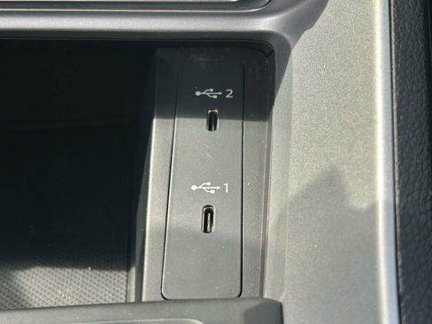 Used 2023 Audi Q3 2.0T Premium image 36