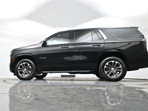 Used 2025 Chevrolet Tahoe LT w/ Comfort Package image 31