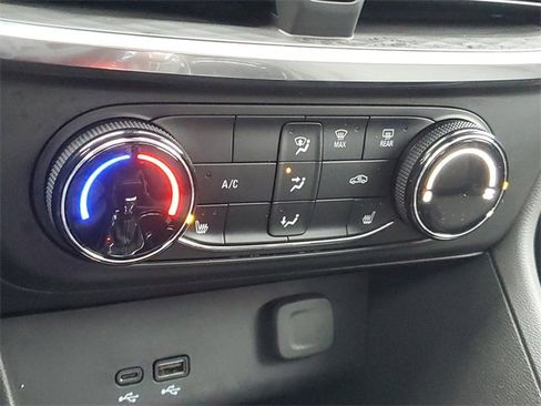 Certified 2024 Buick Encore GX Preferred w/ Comfort Package image 27