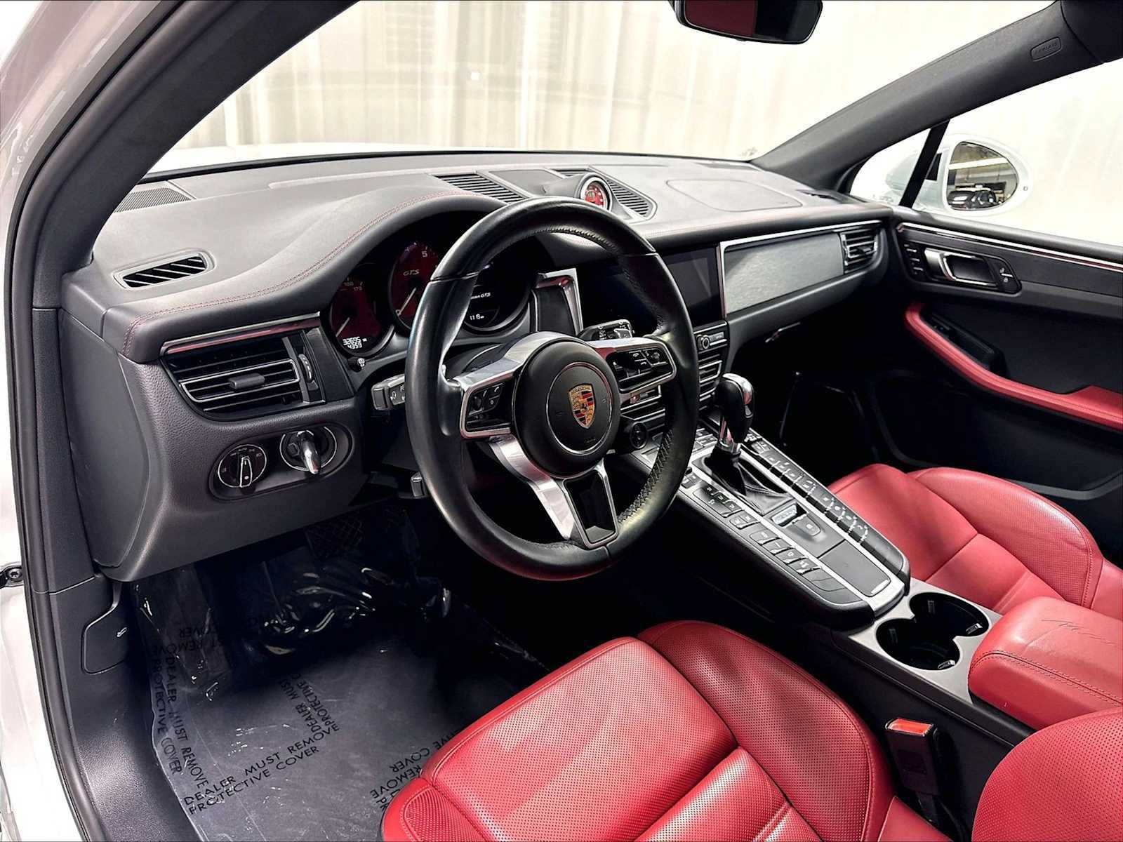 Used 2021 Porsche Macan GTS AWD/4WD image 7