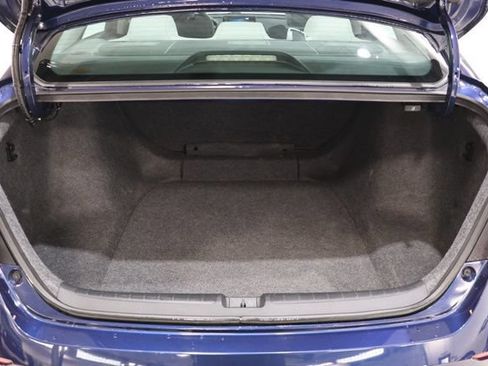 Used 2018 Honda Accord LX image 31