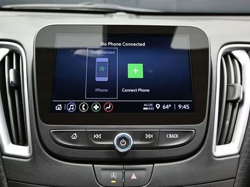 Used 2024 Chevrolet Malibu LT image 34