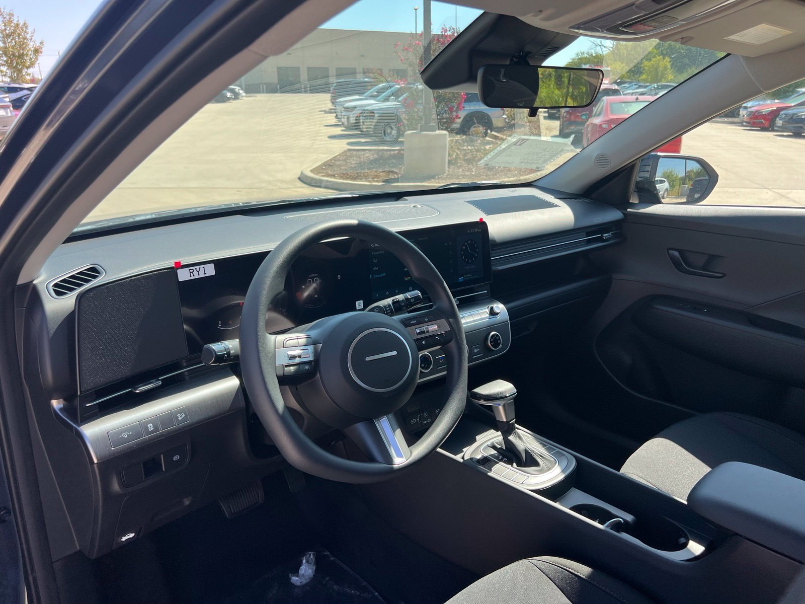 New 2027 Hyundai Kona SE FWD image 20