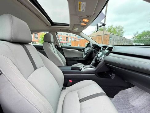 Used 2016 Honda Civic EX image 9
