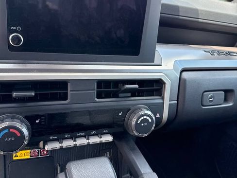 Used 2024 Toyota Tacoma TRD Off-Road AWD/4WD image 16