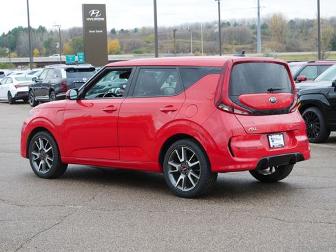 Used 2020 Kia Soul GT-Line FWD image 8