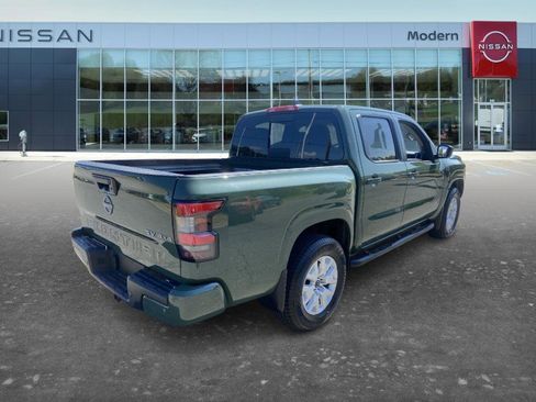 Certified 2024 Nissan Frontier SV w/ SV Convenience Package image 5