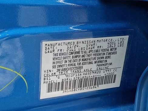 Used 2025 Nissan Sentra SV FWD image 26
