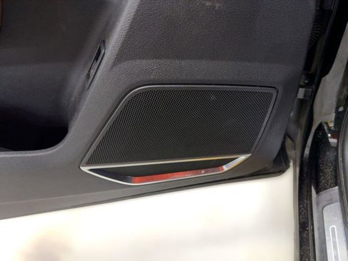 Used 2020 Audi Q3 2.0T Premium Plus w/ Premium Plus Package image 22