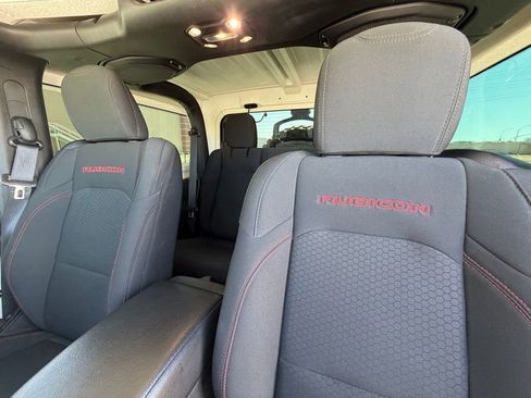 Used 2020 Jeep Wrangler Rubicon image 11