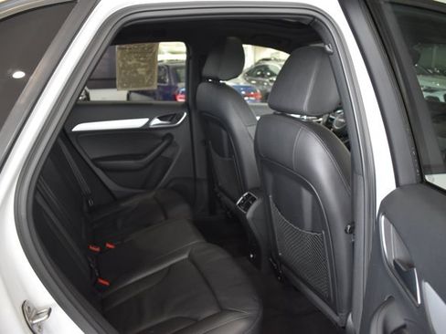 Used 2017 Audi Q3 2.0T Premium w/ Convenience Package AWD/4WD image 24