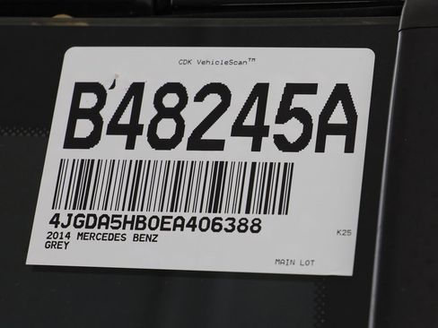 Used 2014 Mercedes-Benz ML 350 4MATIC image 27